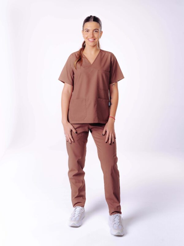 Ambo Fran marron - Imagen 5