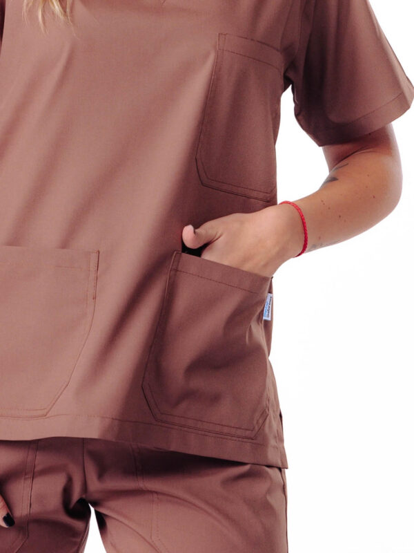 Ambo Fran marron - Imagen 3