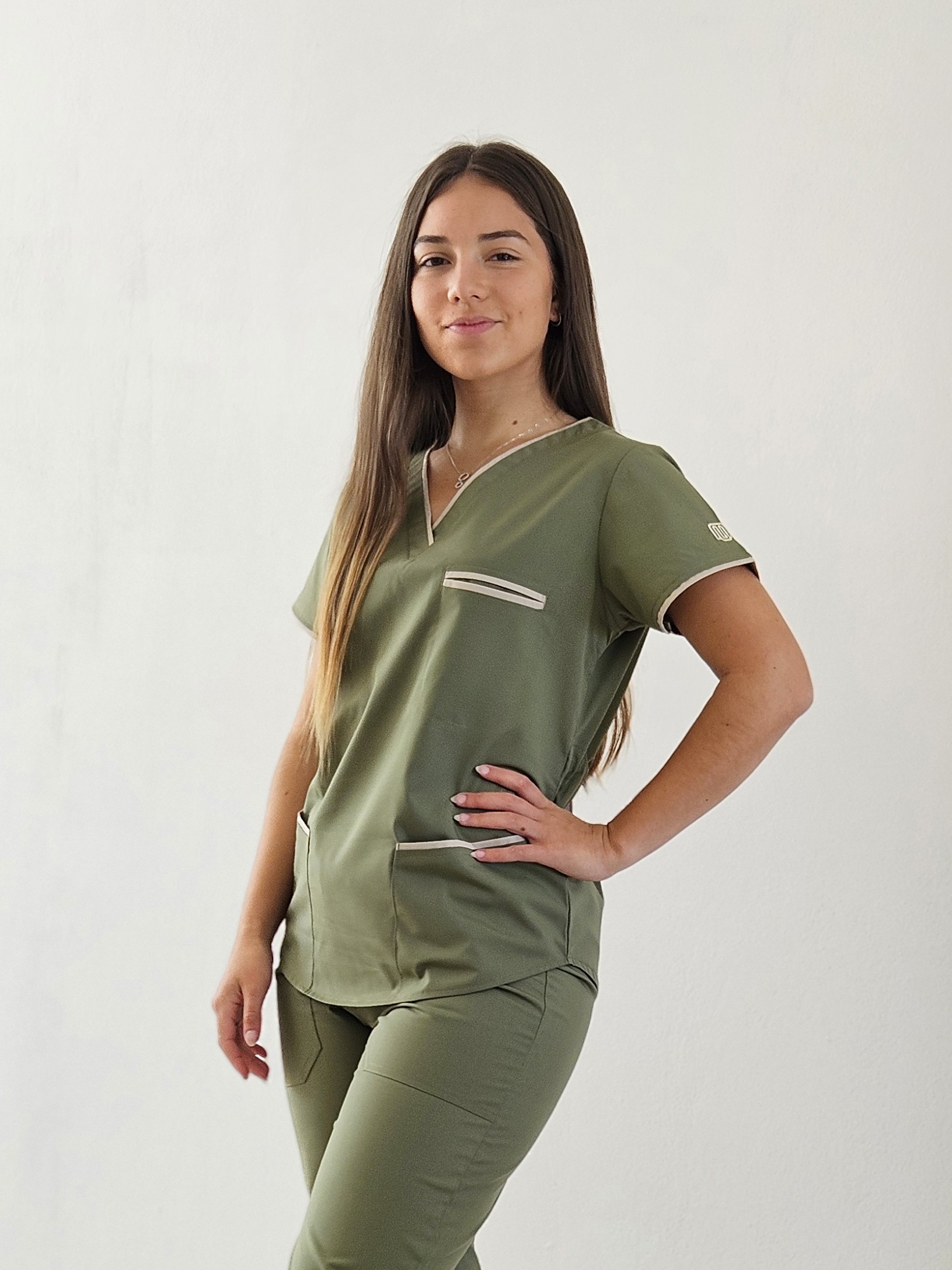 Ambo Luz verde musgo y beige