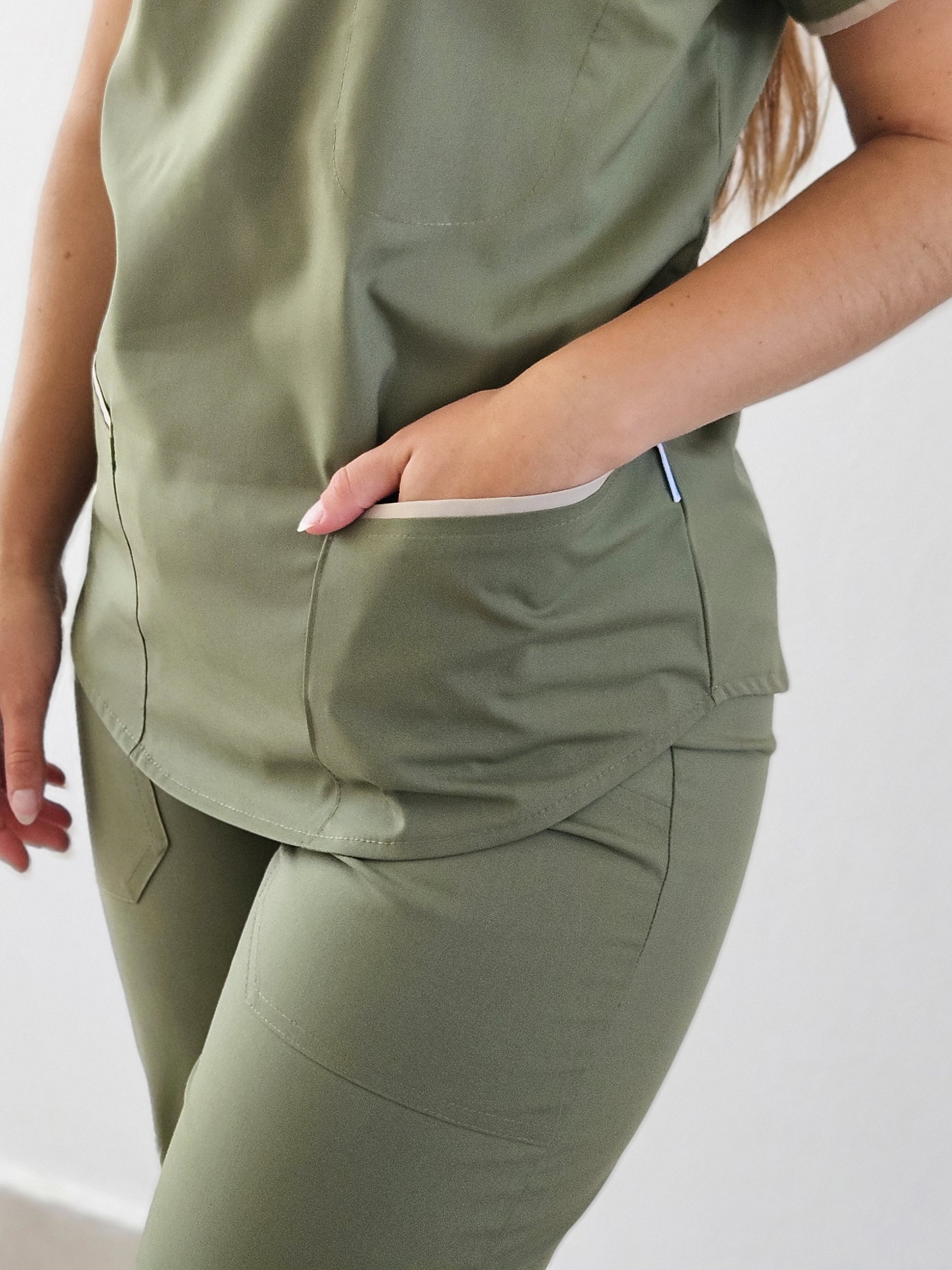 Ambo Luz verde musgo y beige - Imagen 4