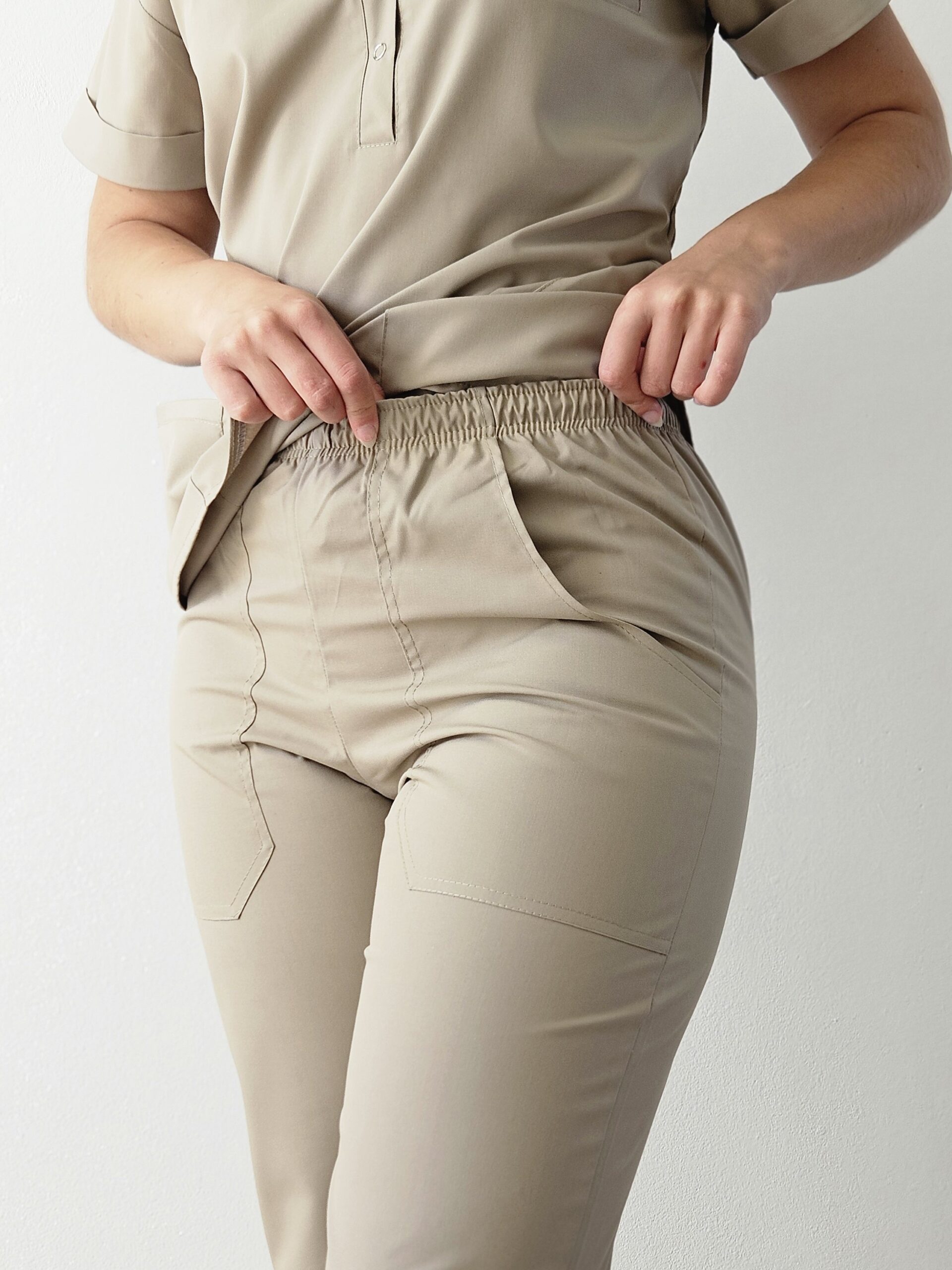 Ambo Zoe beige - Imagen 5