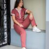 Ambo Zoe bordo claro y rosa viejo